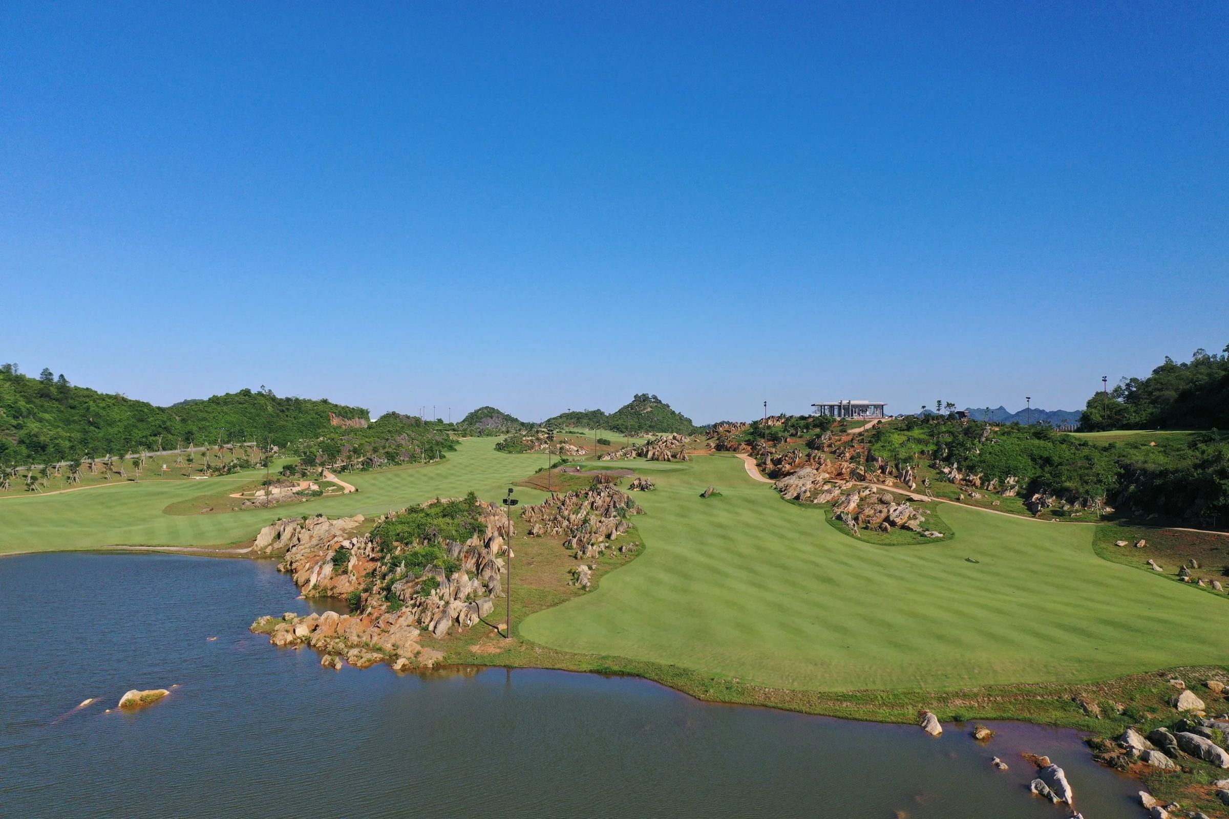 Queens Course at Royal Golf Club
