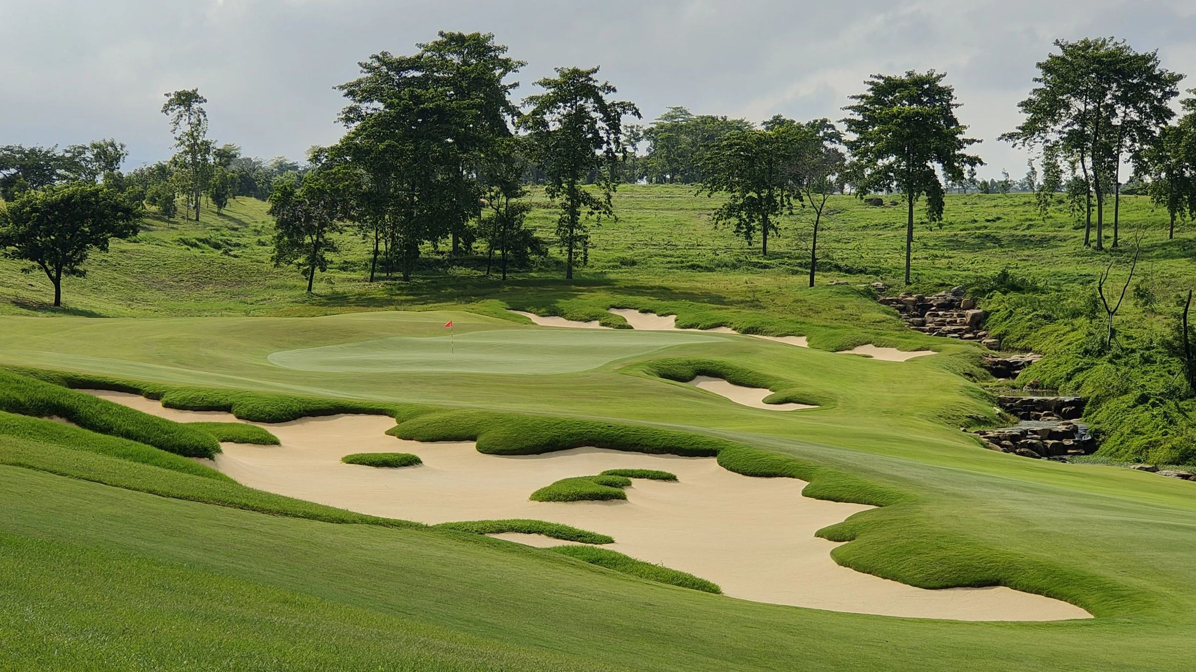 Dhoho Surya Golf Course, photo 2