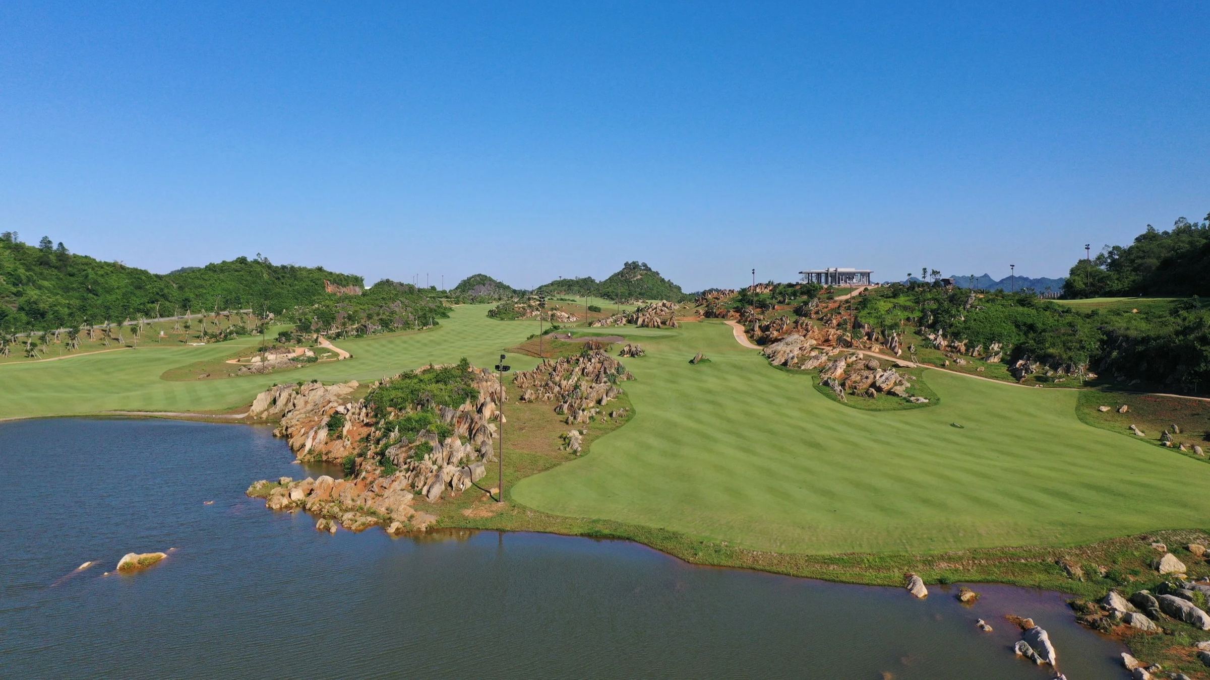Queens Course at Royal Golf Club
