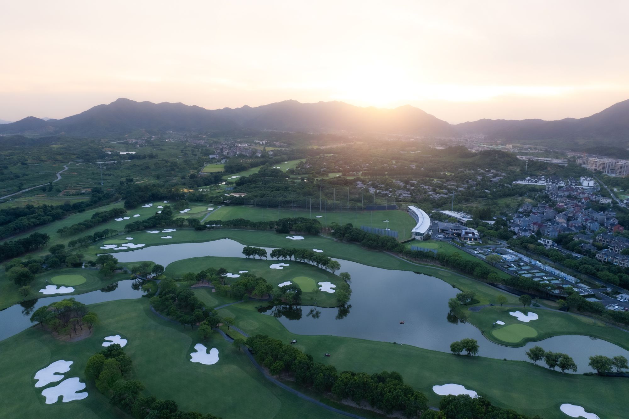 Westlake International Golf Club